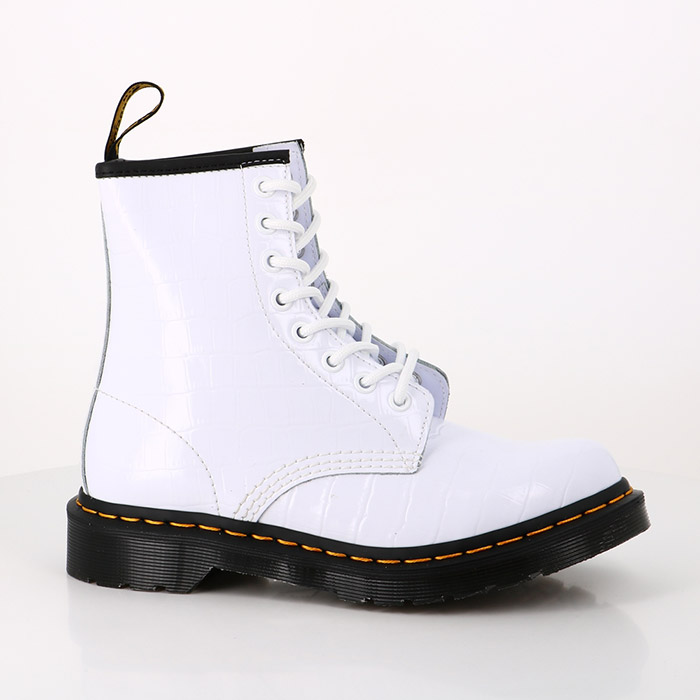 Dr martens chaussures dr martens 1460 verni gauffre effet croco white patent lamper croco blanc