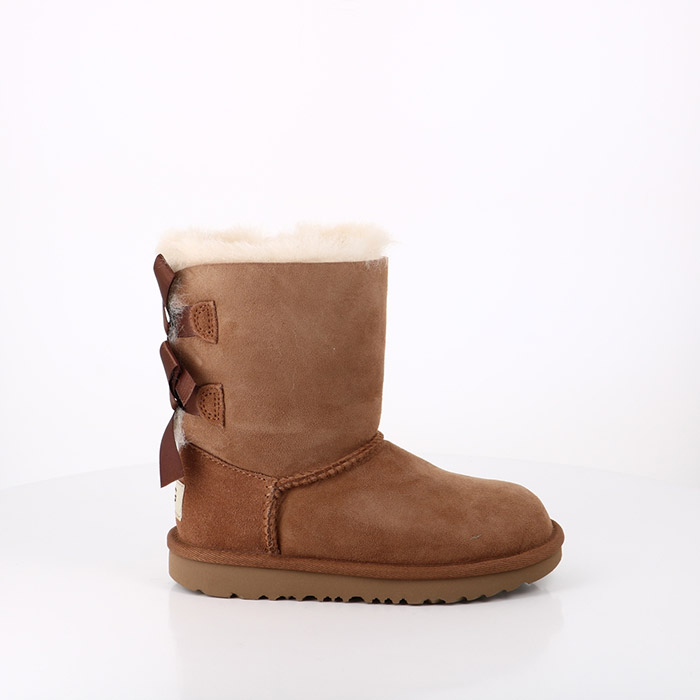 Ugg chaussures ugg enfant bailey bow ii bottes chestnut 