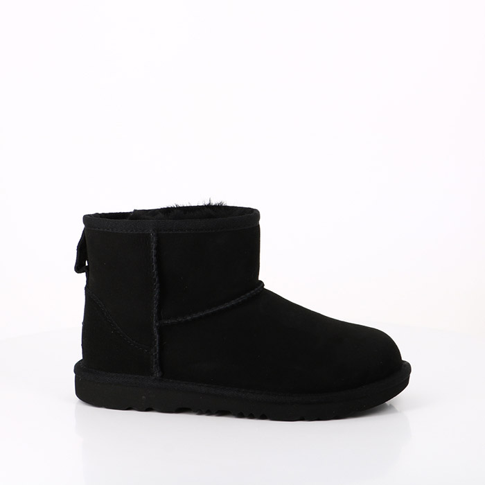 Ugg chaussures ugg enfant classic mini ii bottes black 