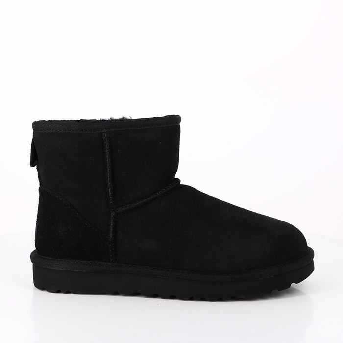 Ugg chaussures ugg classic mini ii bottes black noir