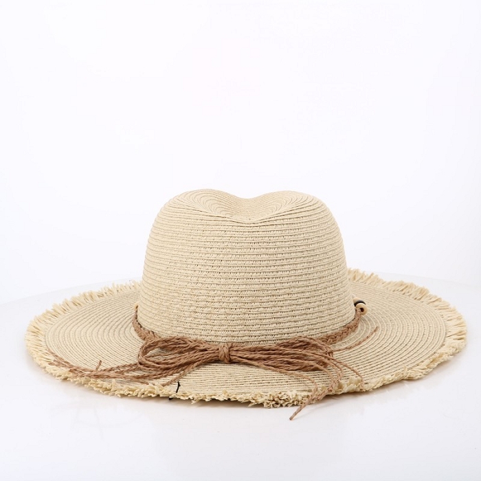 Les tropeziennes famille les tropeziennes chapeau coquillages 9138401_2