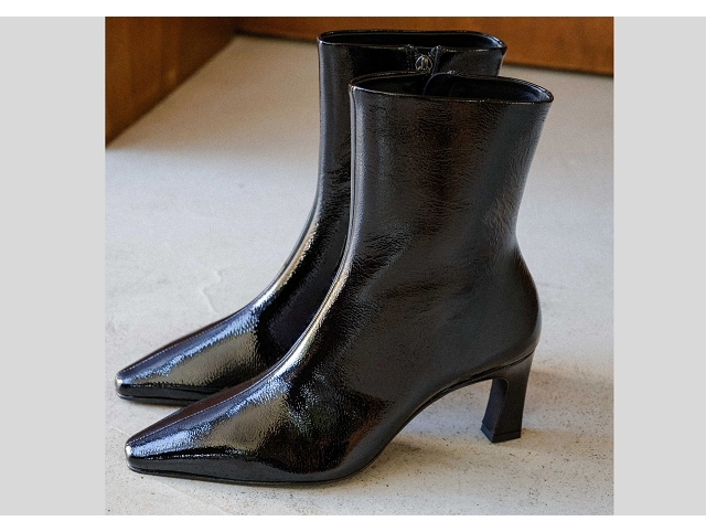 Bobbies chaussures bobbies emilie noir vinyl 9246001_2